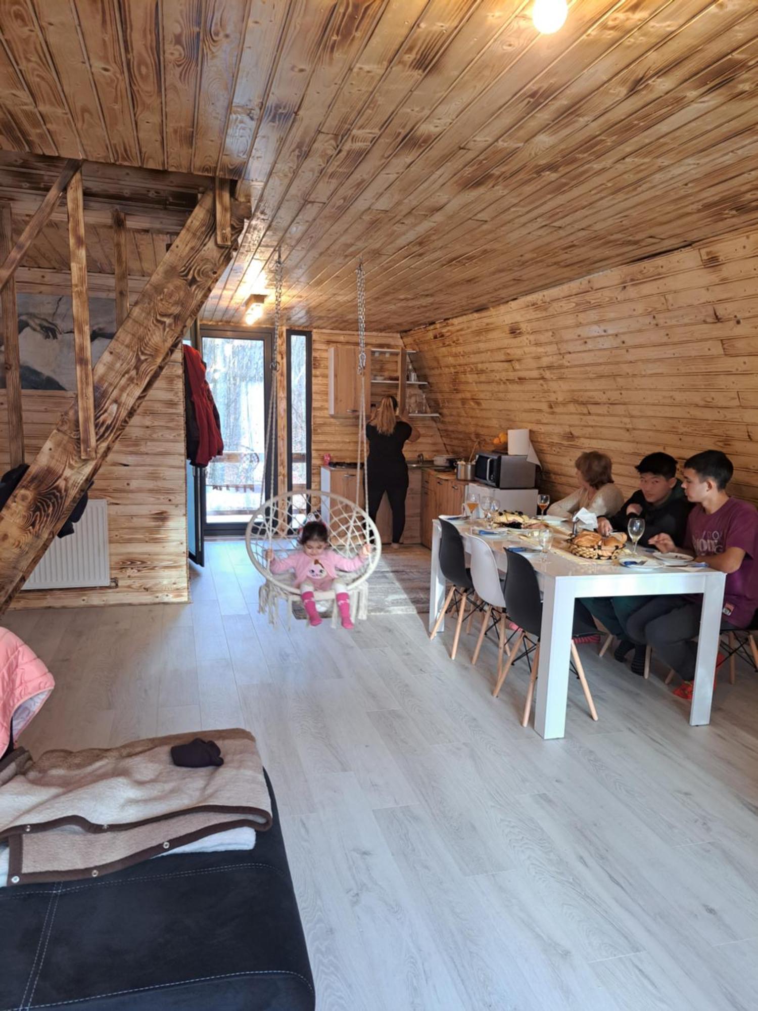 Cabanaaframe Curtea de Argeş Extérieur photo